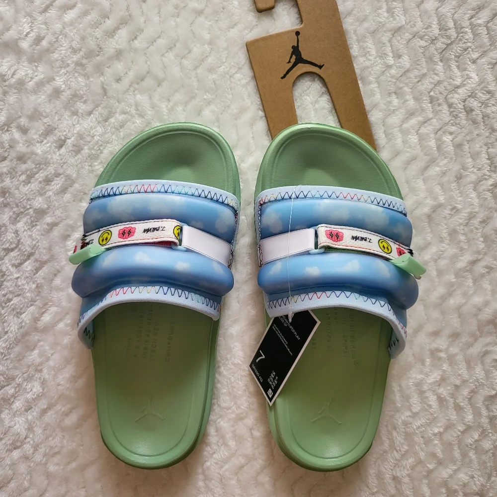 Jordan Super Play J Balvin Slides